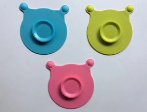 Khoom noj khoom haus qib Cov me nyuam Magic Sucker Bowl Mater Silicone Placemat
